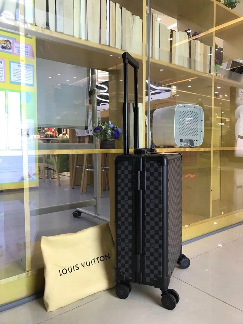 OdorResistant Louis Vuitton Suitcase 71435