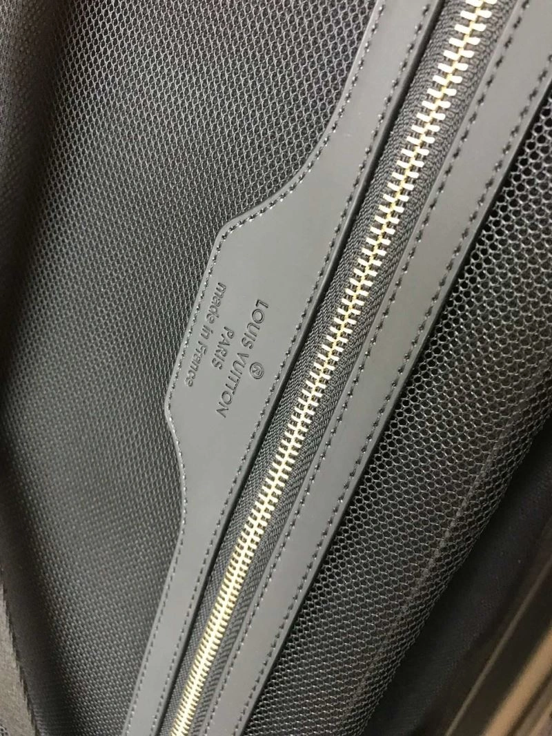 OdorResistant Louis Vuitton Suitcase 71435