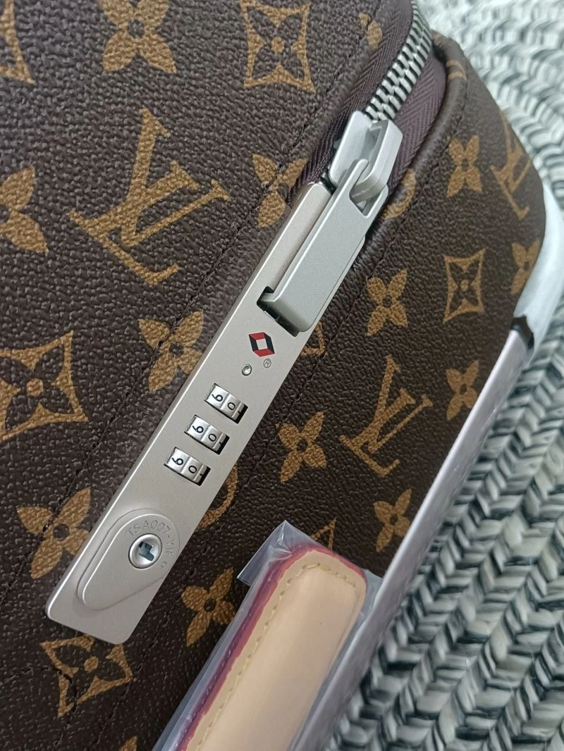 Louis Vuitton Suitcase Minimalist 71432
