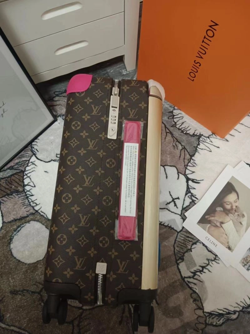 Louis Vuitton Suitcase Contemporary 71411