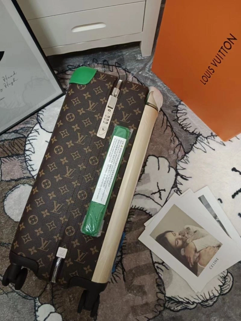 MoistureWicking Louis Vuitton Suitcase 71458