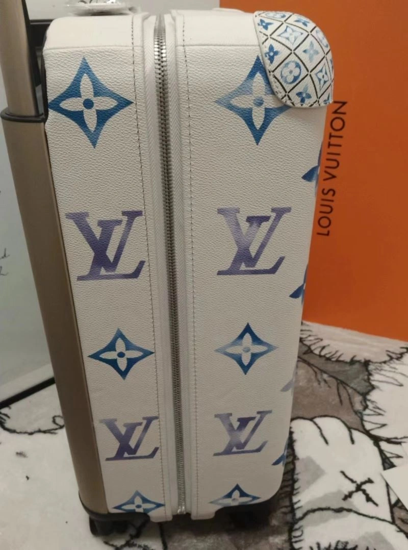 Chic Louis Vuitton Suitcase 71425
