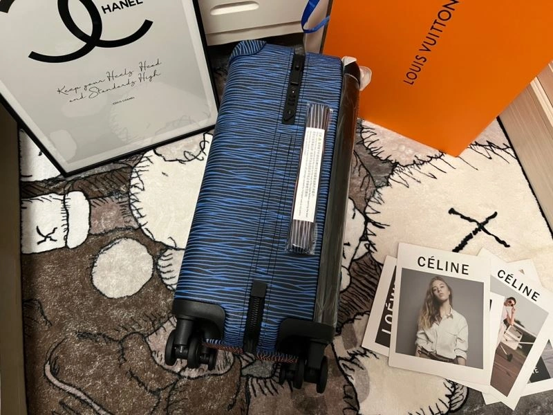 Unique Louis Vuitton Suitcase 71423