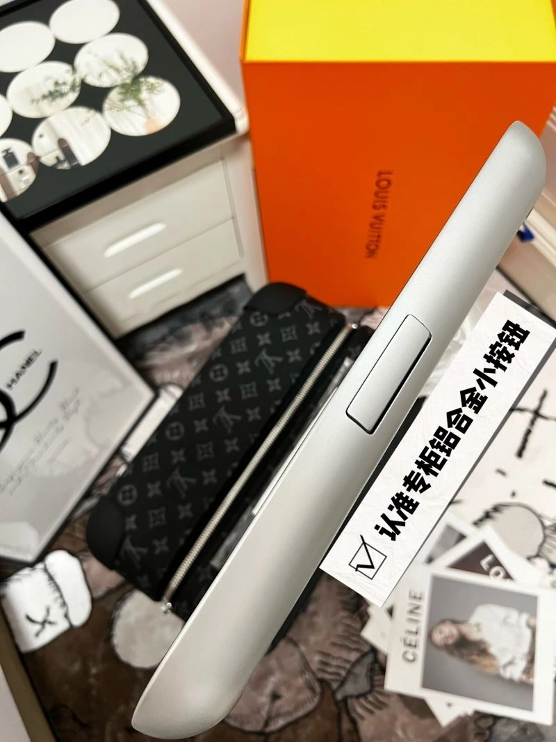 FreshLook Louis Vuitton Suitcase 71413