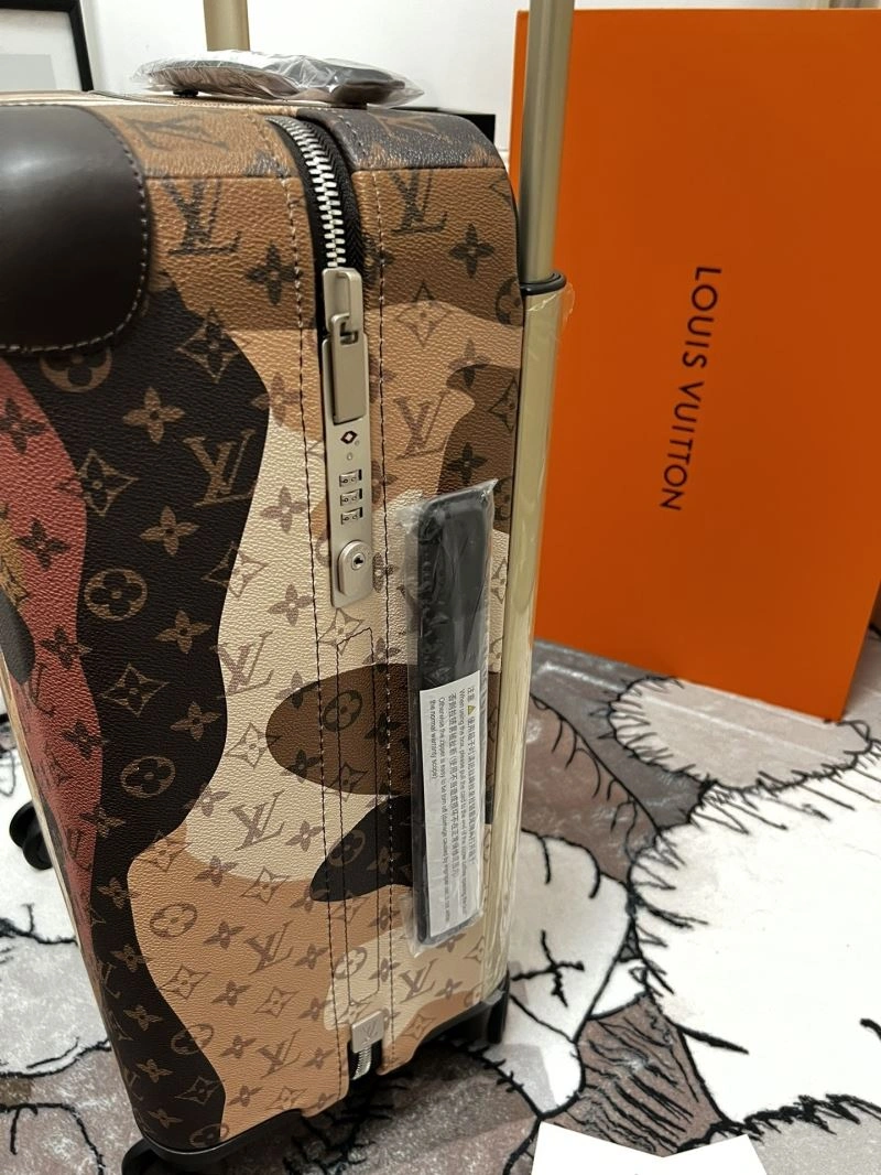 Louis Vuitton Suitcase SoftTouch 71418