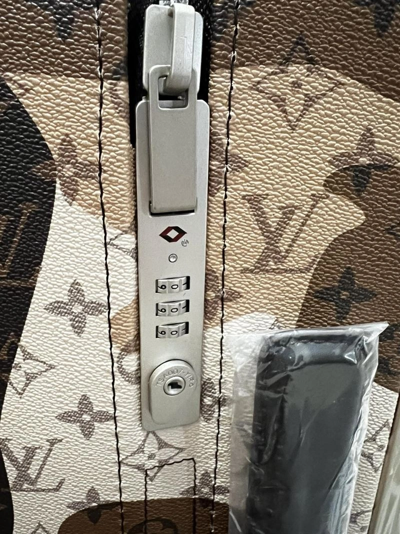 Louis Vuitton Suitcase SoftTouch 71418