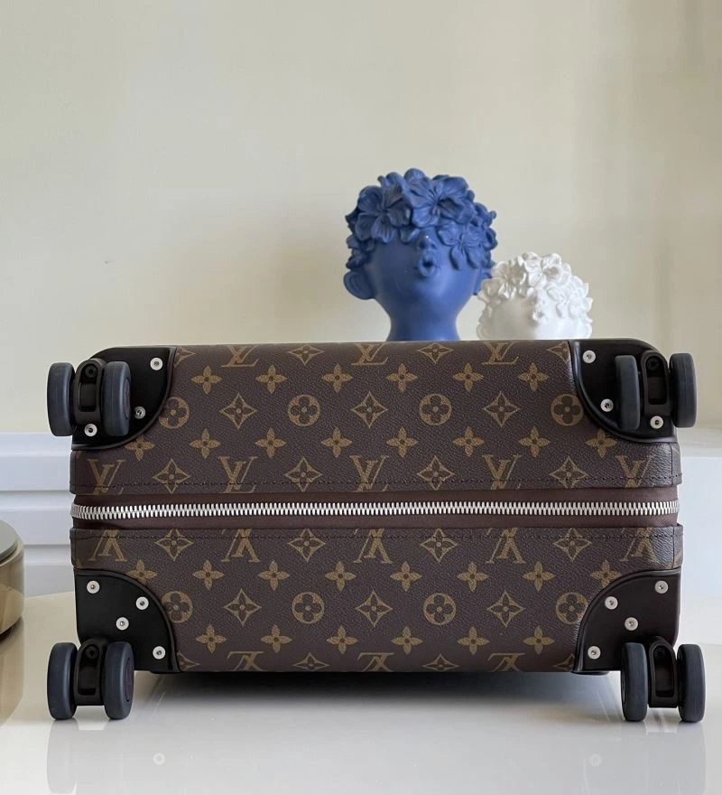 TechFriendly Louis Vuitton Suitcase 65412