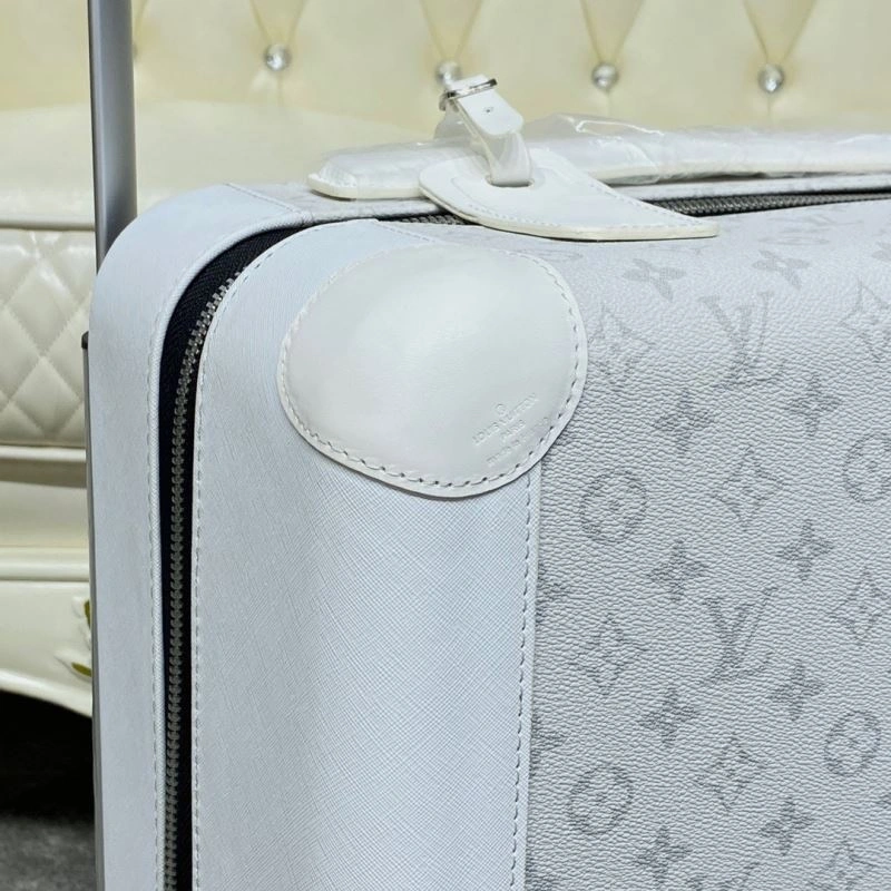Casual Louis Vuitton Suitcase 65319