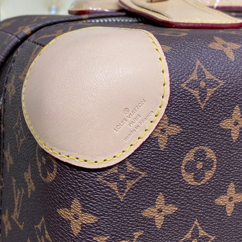 Soft Louis Vuitton Suitcase 65308