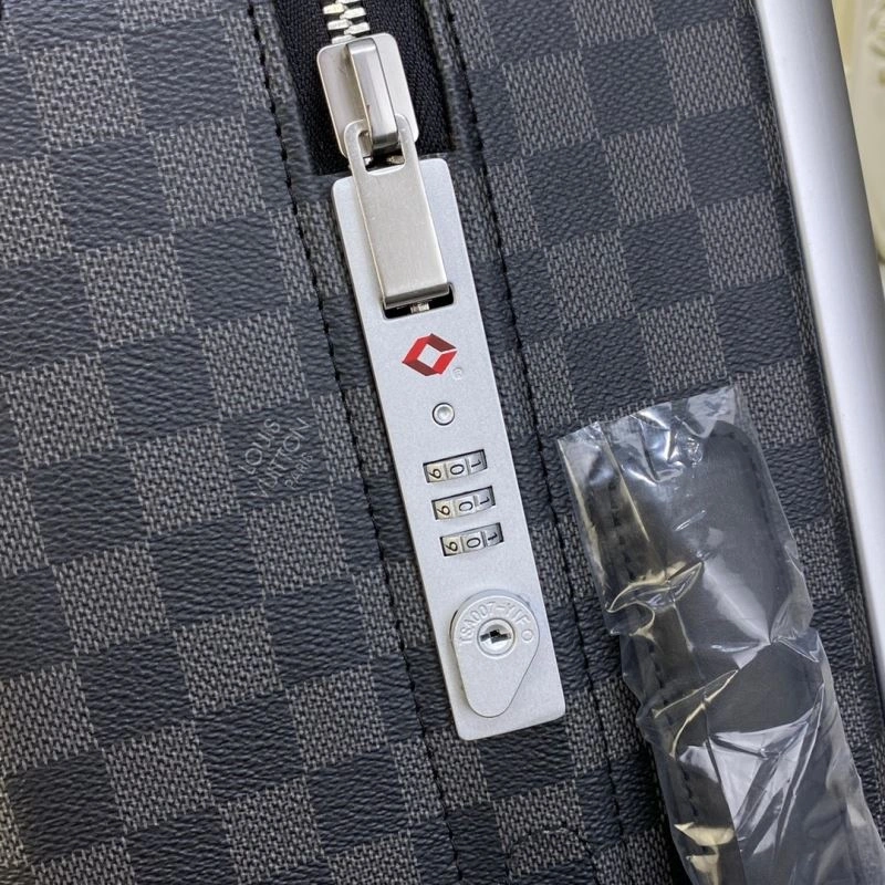 Durable Louis Vuitton Suitcase 65321