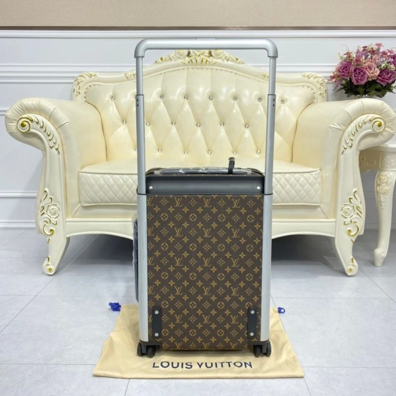WellDesigned Louis Vuitton Suitcase 65307