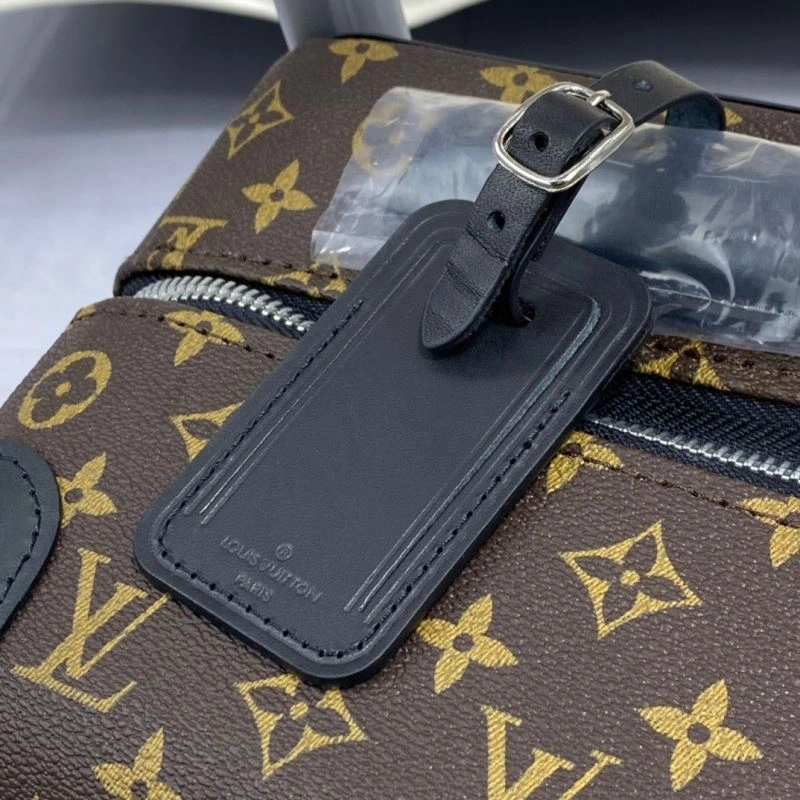 WellDesigned Louis Vuitton Suitcase 65307