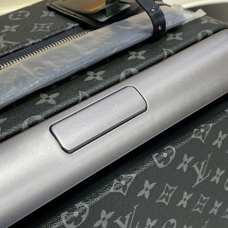 UrbanChic Louis Vuitton Suitcase 65306