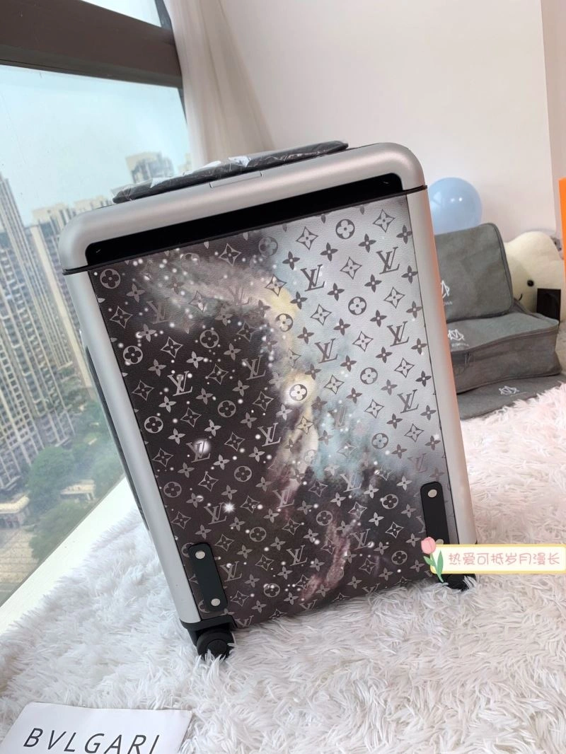AllSeason Louis Vuitton Suitcase 65315