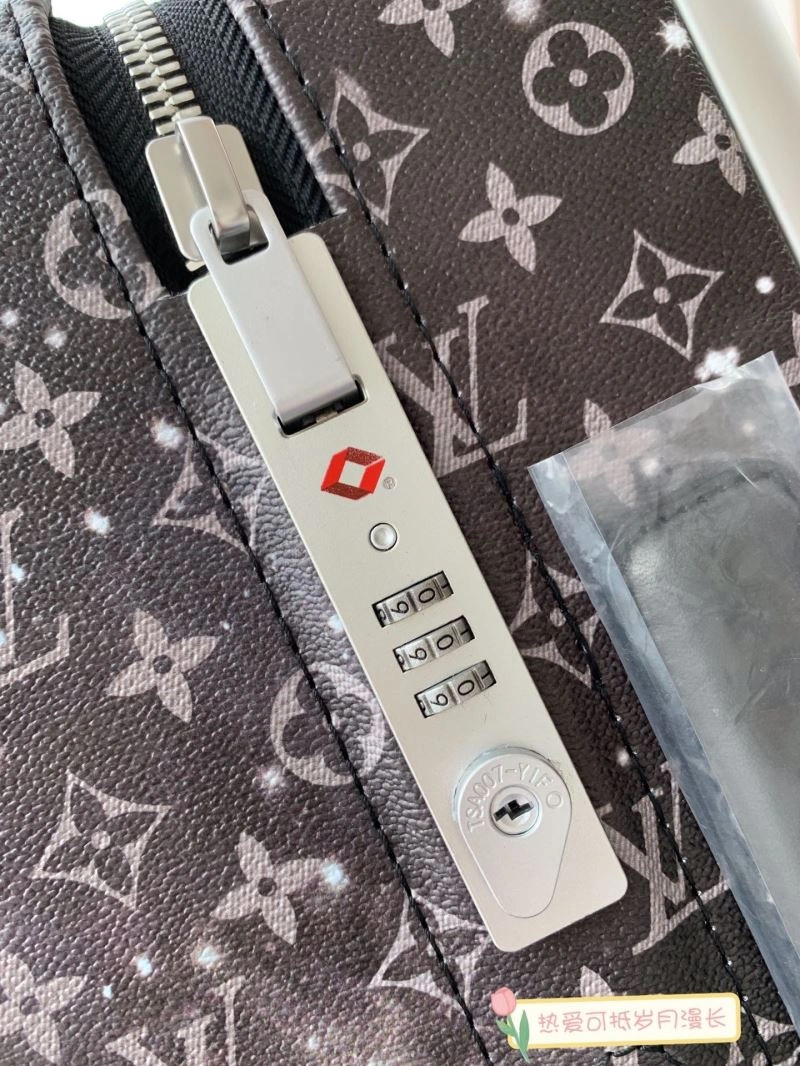 AllSeason Louis Vuitton Suitcase 65315