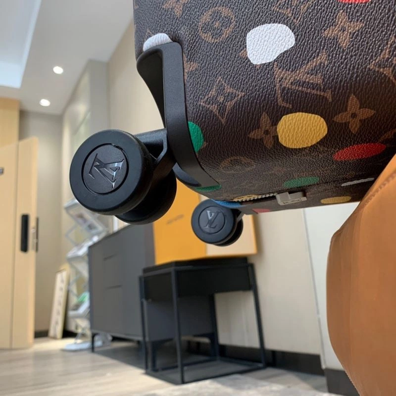 Louis Vuitton Suitcase DailyWear 65360