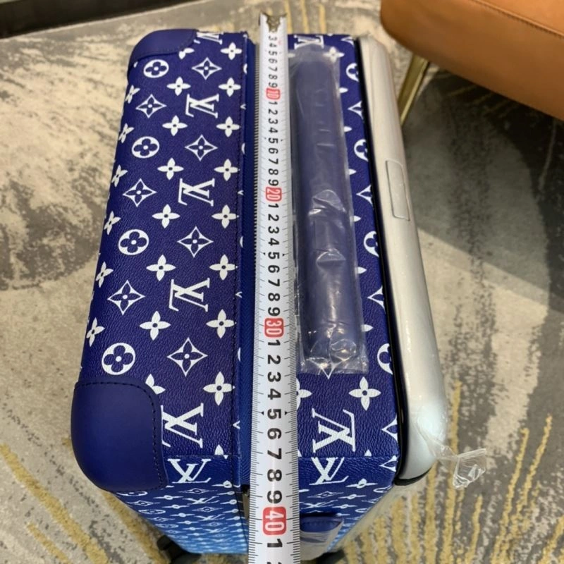 DailyWear Louis Vuitton Suitcase 65304
