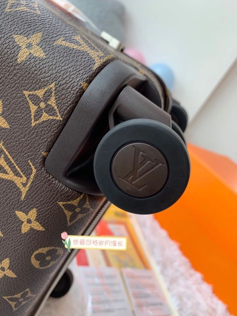 SunProtective Louis Vuitton Suitcase 65302