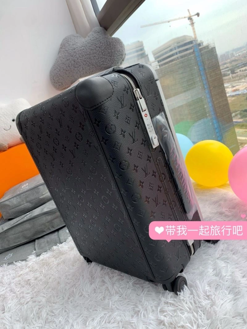 Fashionable Louis Vuitton Suitcase 65300