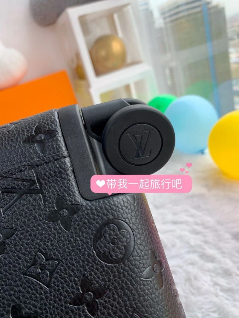 Fashionable Louis Vuitton Suitcase 65300