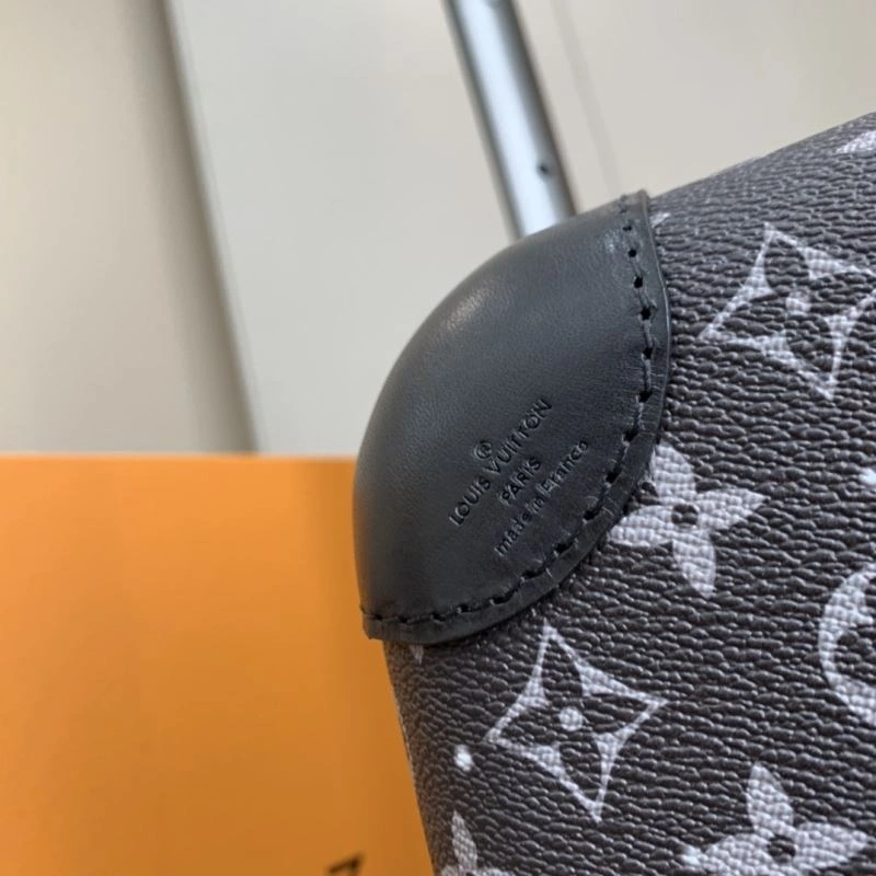 Breathable Louis Vuitton Suitcase 65328