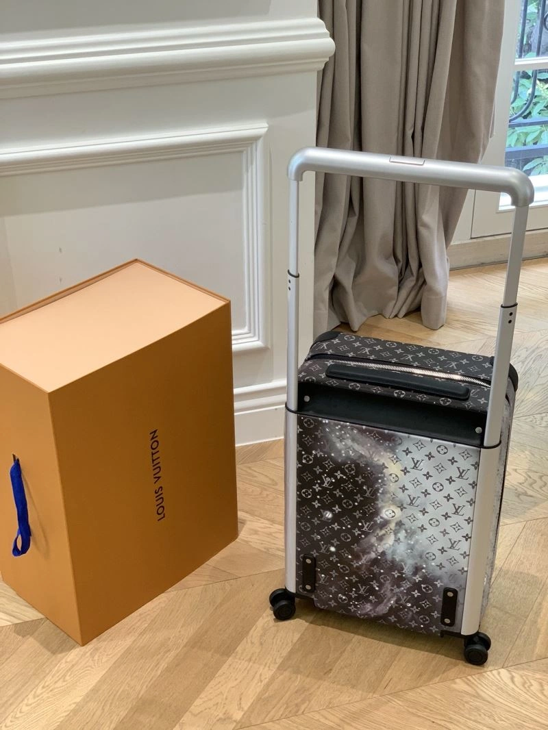 MoistureWicking Louis Vuitton Suitcase 65277
