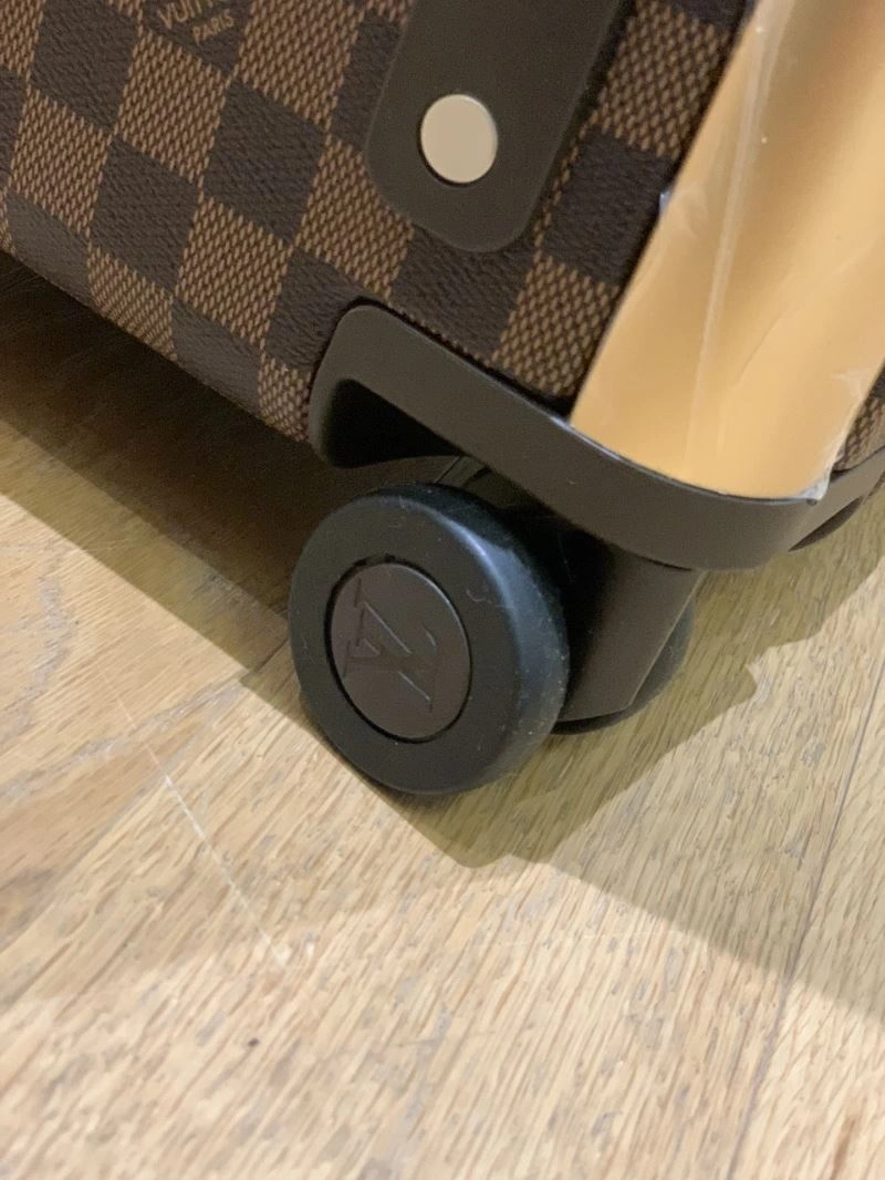Louis Vuitton Suitcase Breathable 65273