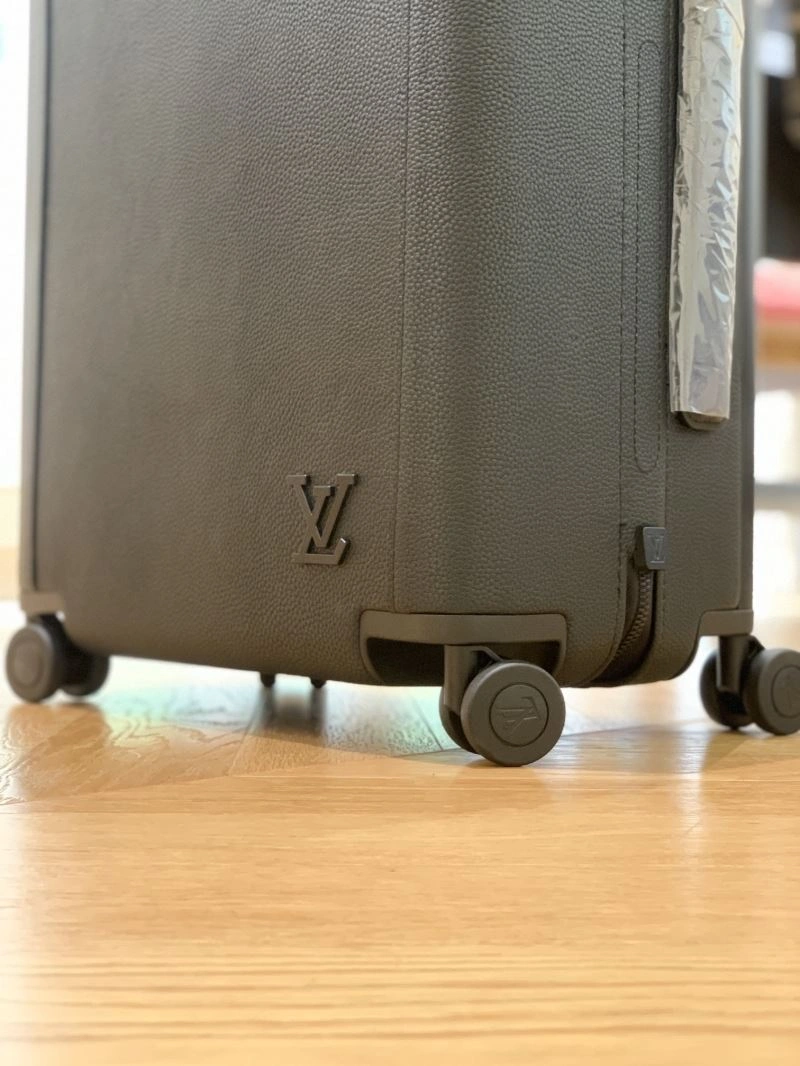 Sophisticated Louis Vuitton Suitcase 65268