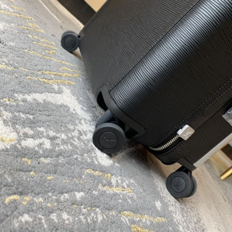 Louis Vuitton Suitcase SmoothTexture 65253