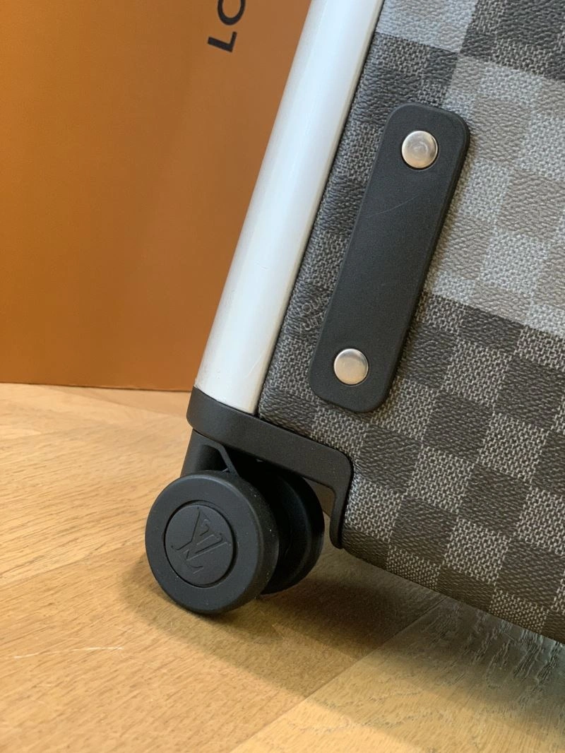 Durable Louis Vuitton Suitcase 65244