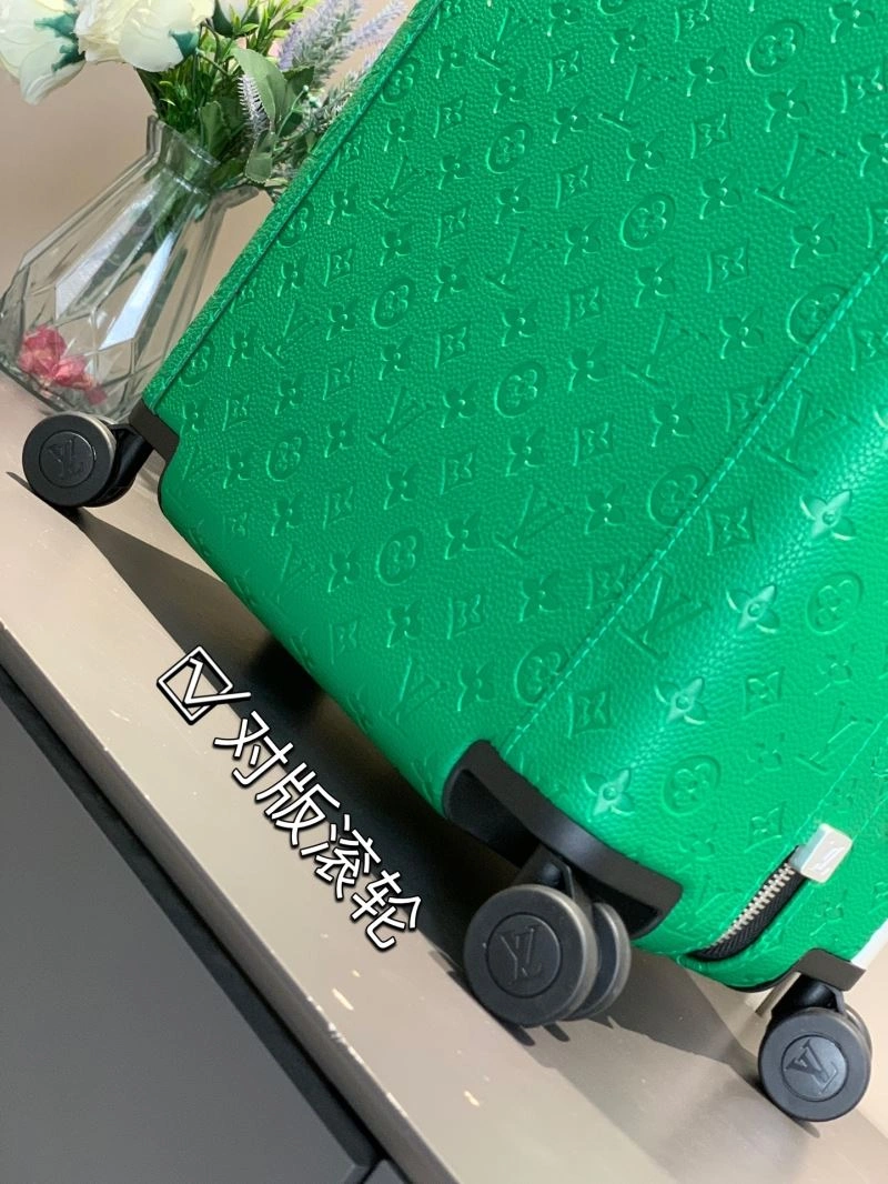 FashionForward Louis Vuitton Suitcase 65246