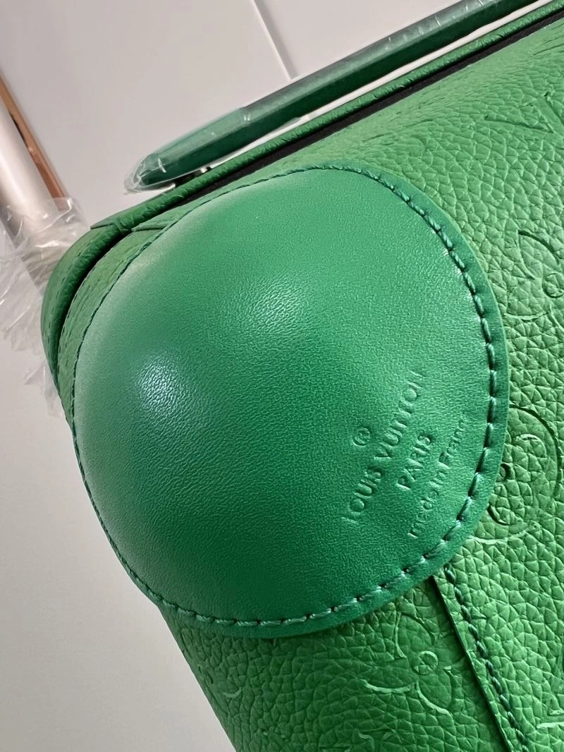 Louis Vuitton Suitcase FastDry 65370