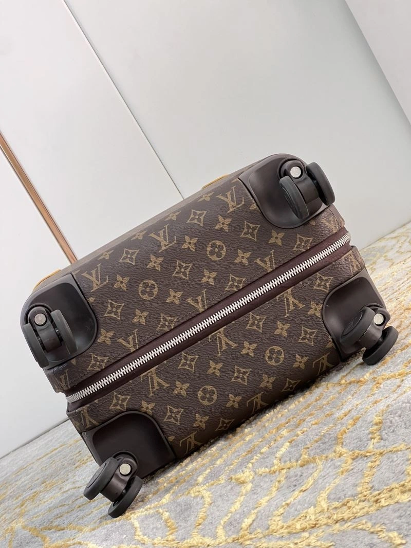 Lightweight Louis Vuitton Suitcase 65269