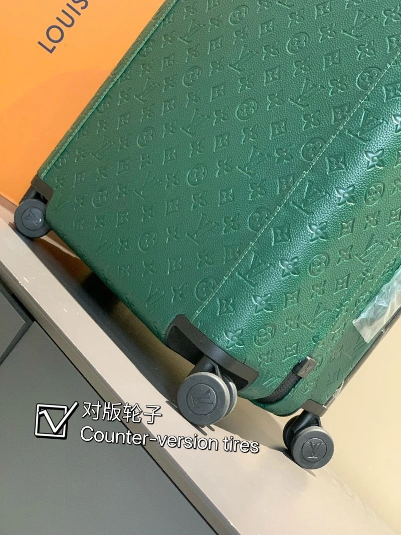 Louis Vuitton Suitcase EyeCatching 65238