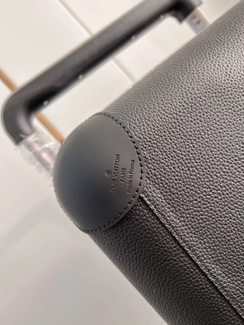 Trendsetting Louis Vuitton Suitcase 65237