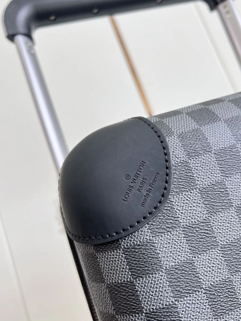 Louis Vuitton Suitcase Cozy 65236