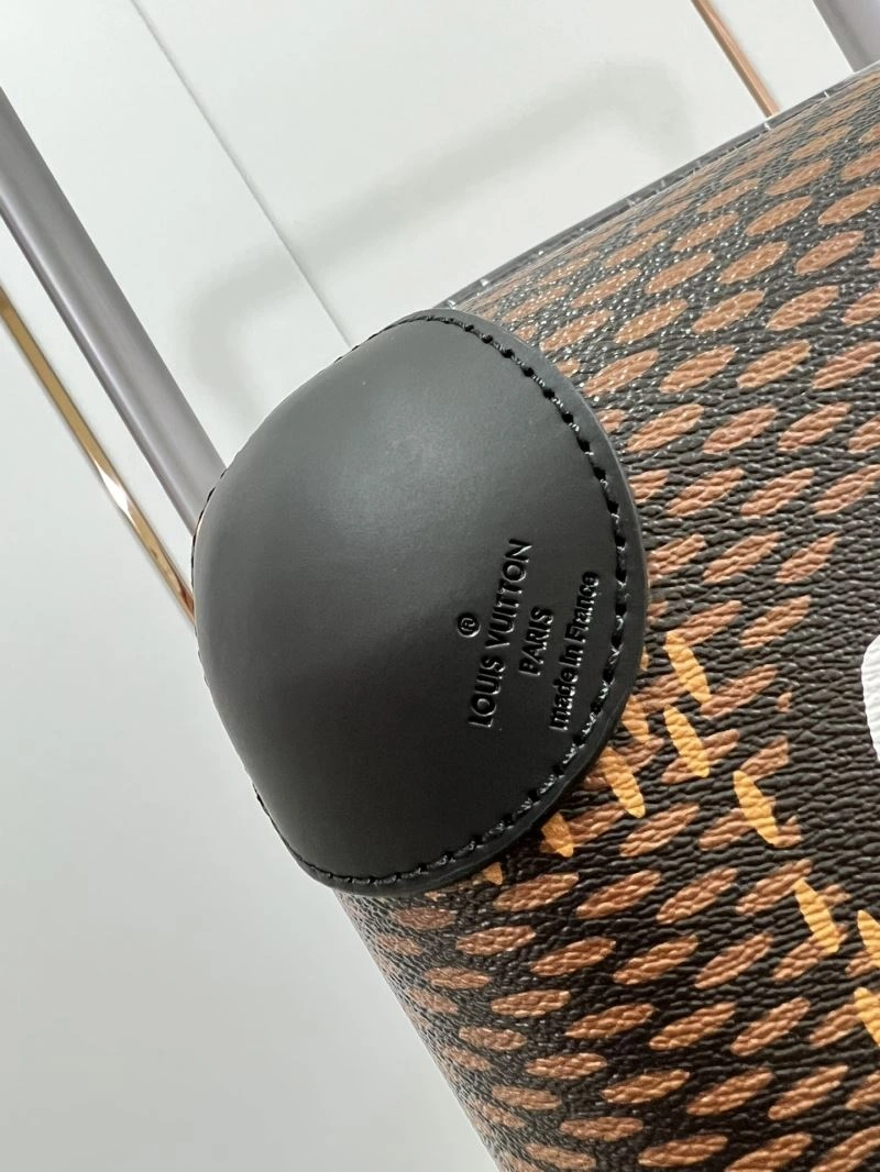 Bright Louis Vuitton Suitcase 65256