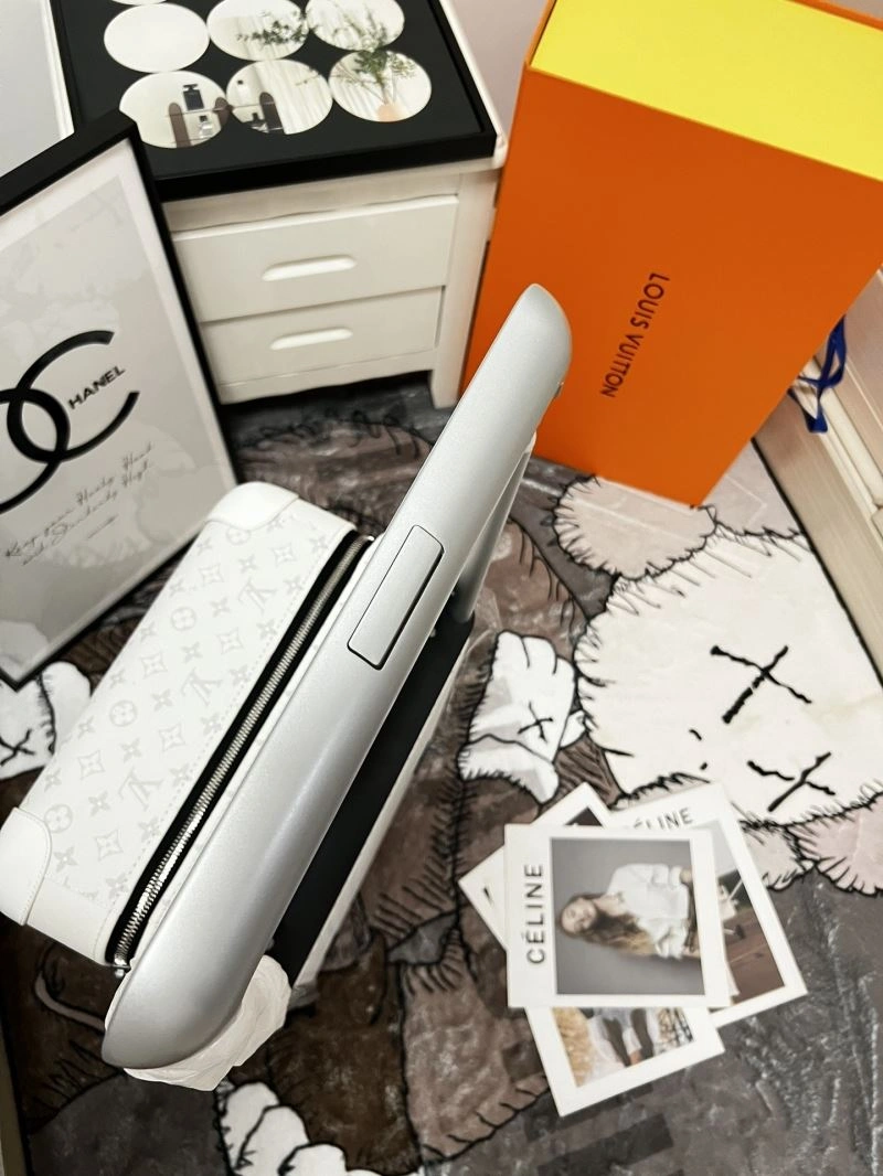 Louis Vuitton Suitcase UrbanStyle 65195