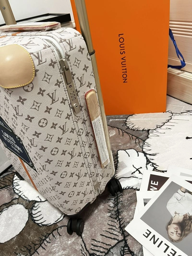 ModernLook Louis Vuitton Suitcase 65235