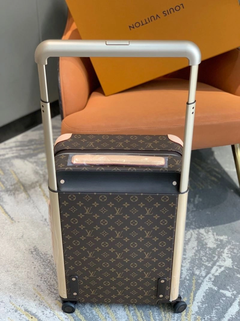 Chic Louis Vuitton Suitcase 65186