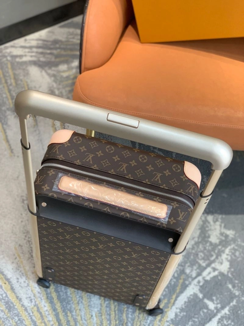 Chic Louis Vuitton Suitcase 65186