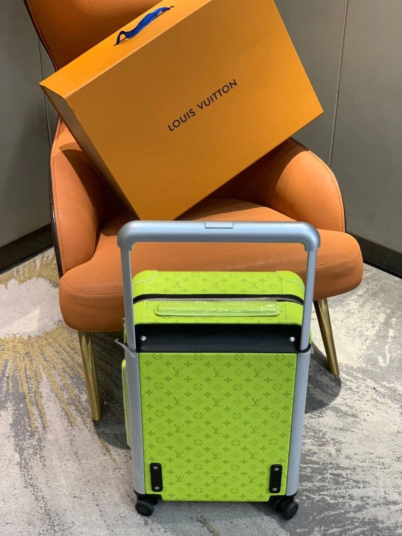 QuickDry Louis Vuitton Suitcase 65191
