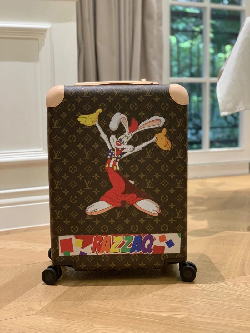 Flexible Louis Vuitton Suitcase 65179