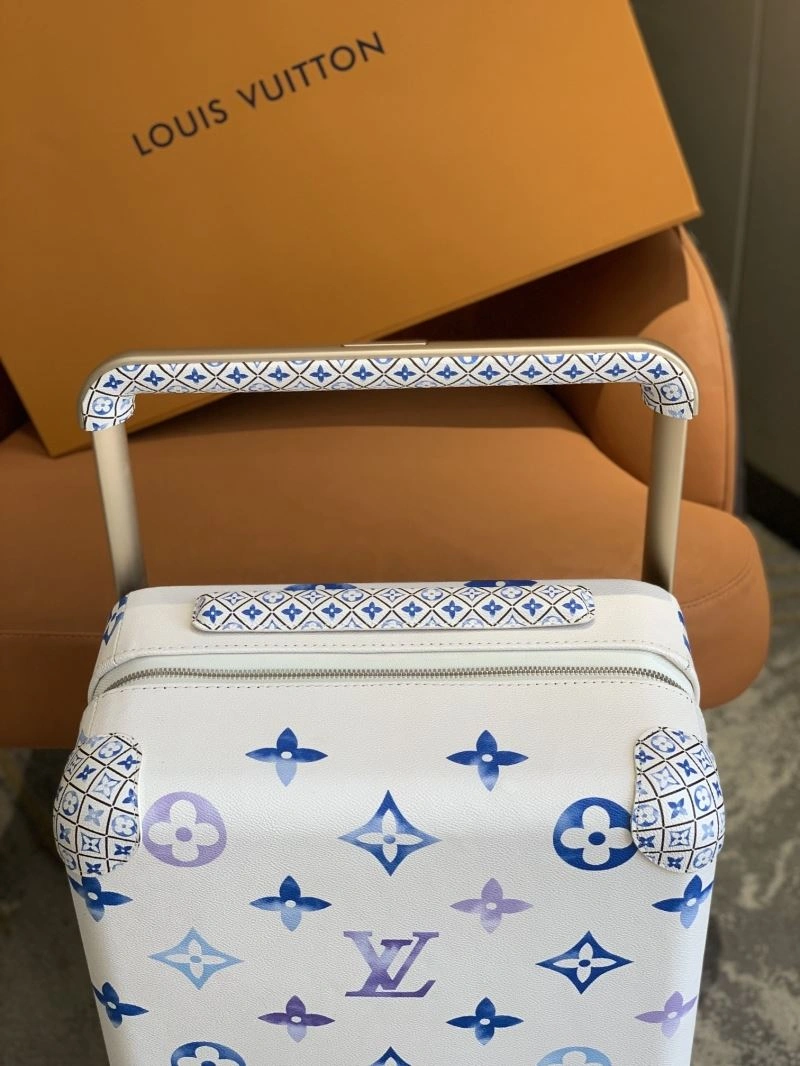 Fashionable Louis Vuitton Suitcase 65154