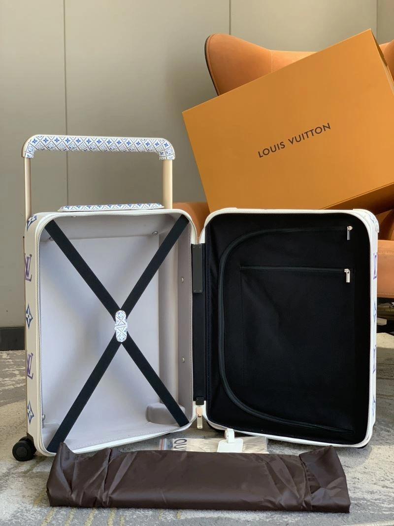 Fashionable Louis Vuitton Suitcase 65154