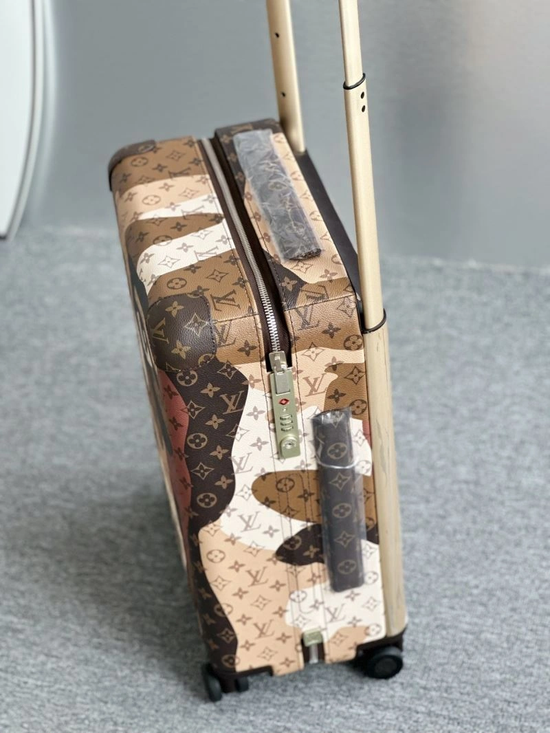 Louis Vuitton Suitcase FashionForward 65194