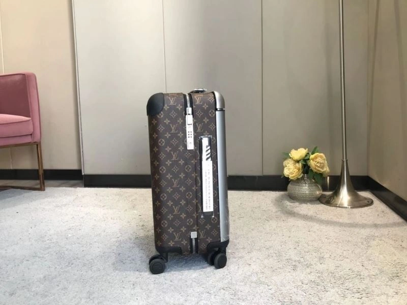 Durable Louis Vuitton Suitcase 65136