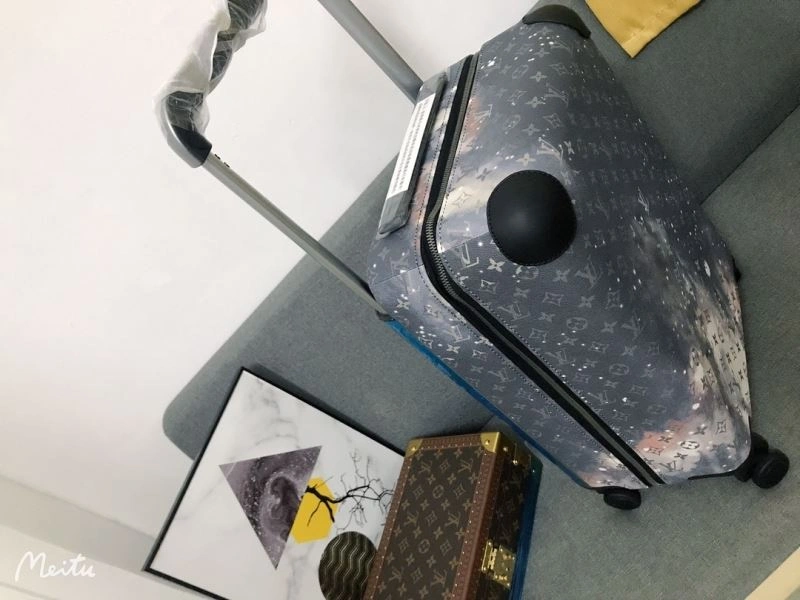UrbanStyle Louis Vuitton Suitcase 65177