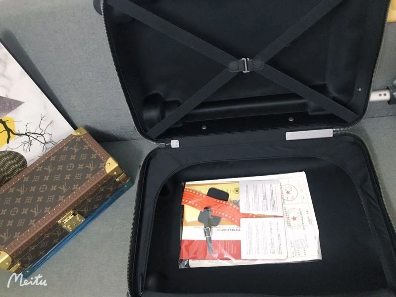 UrbanStyle Louis Vuitton Suitcase 65177