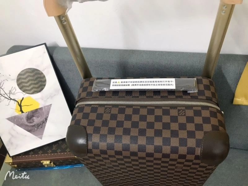 FlexibleFit Louis Vuitton Suitcase 65130